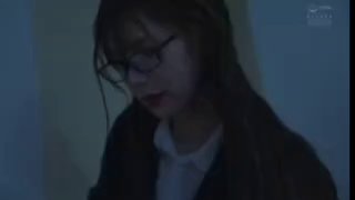 G奶校花下海 大二学妹 天然白虎 偷偷撩起衣服看巨乳，去厕所自慰，舔奶头扣穴